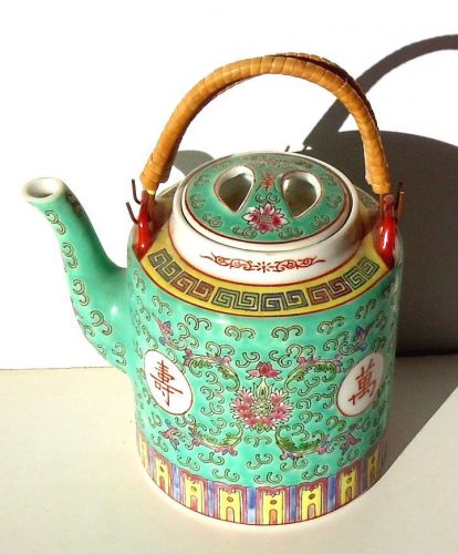 1 Porcelain Tea Pot Teapot 48 OZ Light Green Tea Coffee Beverage Longevity NEW