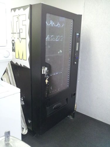 Vending machine, drink/snack combo, commercial grade, seaga vc3500 for sale