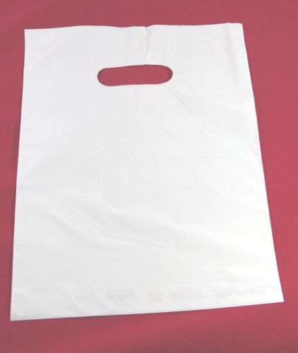 300 9&#034; x 12&#034; WHITE  GLOSSY Low-Density Plastic Merchandise or Party Bags