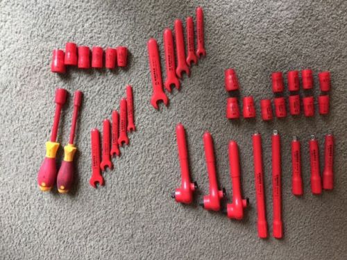 KNIPEX - Insulated Socket &amp; Open End Wrench Set, High Voltage Rated (1000 V)