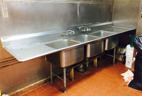 Eagle 3 Compartment Stainless Sink With Left &amp; Right Drainboards &amp; Faucets 10&#039;8&#034;