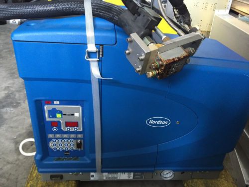Nordson PROBLUE 10 hot melt unit with Hoses and nozzle