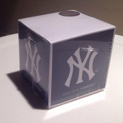 New York Yankees Markings Note Paper 700.sheets/3in(7.62cm Paper Cube