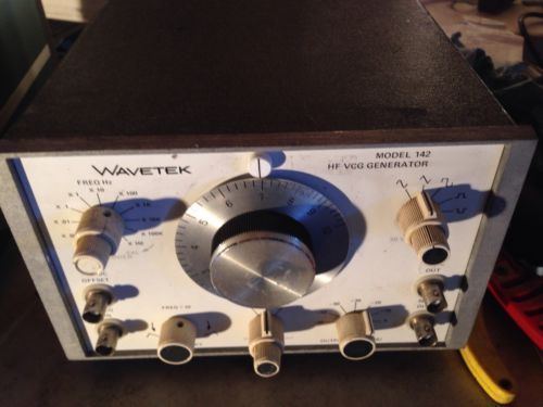 Wavetek 142 HF VCG Generator Waveform High Frequency Signal