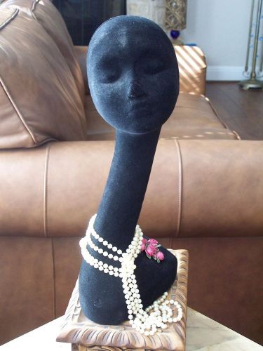 Sweet &amp; Sleek BLACK VELVET DEPARTMENT STORE MANNEQUIN BUST with Silk Roses