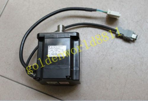 Yaskawa servo motor SGMPH-02AAA61 good in condition for industry use