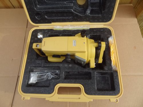 Topcon DT-209 9&#034; Optical Digital Theodolite w Carrying Case &amp; Accessories DT-200