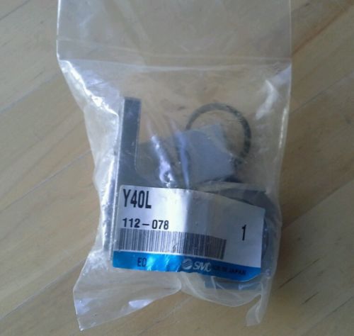 SMC L TYPE BRACKET Y40L *NEW* in Sealed Bag Multiple Available