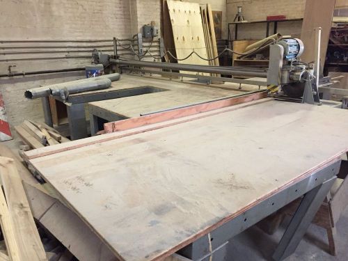 Horizontal panel saw made by hendrick manufacturing for sale