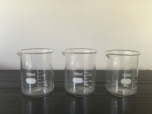 Karter Scientific 100 ml borosilicate glass graduated beakers (Set of 12)