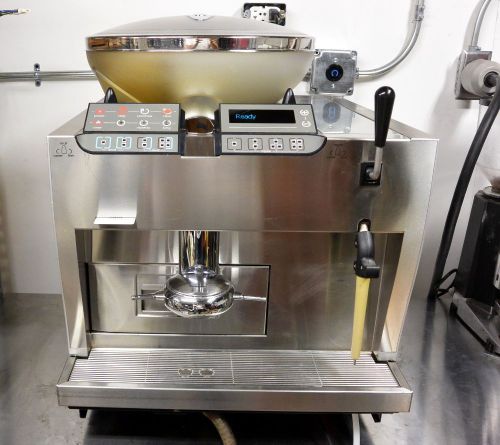 Mastrena V901 Espresso Machine