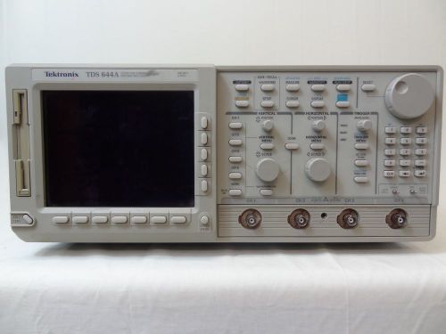 Tektronix TDS644A 4 Channel, 500 MHz, Digital Storage Oscilloscope sold as is
