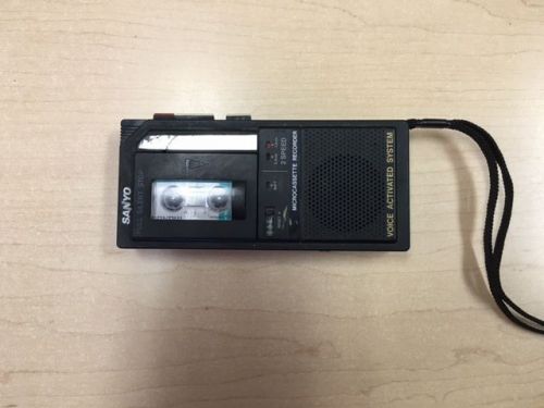 Sanyo dictaphone micro cassette model m5495 black for sale