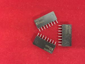 6413167 single row 8-pin header connecter