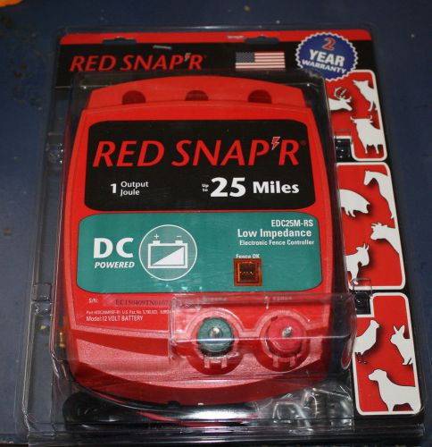 Red Snap&#039;r EAC25M-RS 25-Mile AC Low Impedence Fence Charger