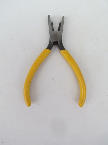 KLEIN TOOLS D234-6C IDC-Crimping, Side-Cutting Pliers, Spring, 6&#034;