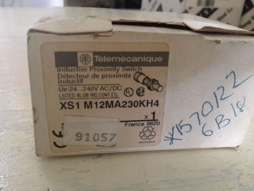 NEW  Telemecanique Inductive Proximity Switch XS1-M12MA230KH4 Part Industrial