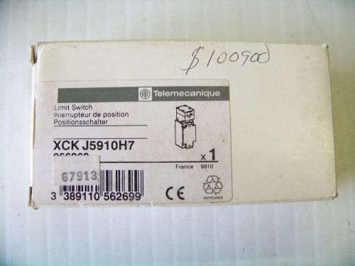 Telemecanique #XCK-J5910H7 Interlock Safety Switch New 2/4/10
