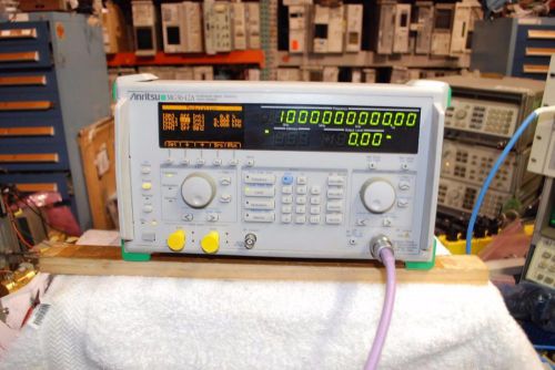 Anritsu MG3642A RF Signal Generator (125kHz to 2080 MHz) Works But read!!!