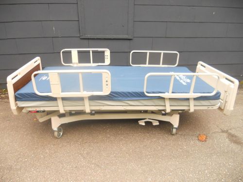 Hill-Rom Centra All-Electric Hospital Bed w/Mattress - EXC!