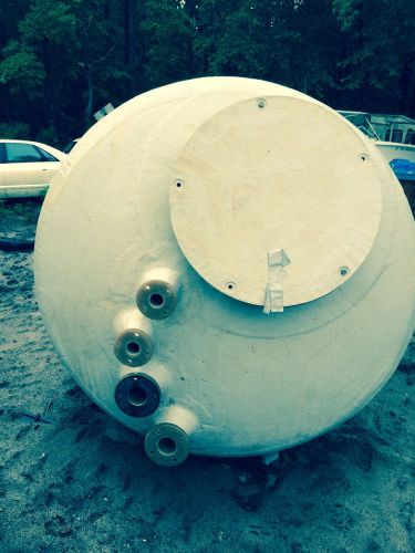 1500 Gallon ATMOS JUSTIN TANKS Fiberglass Storage Tanks *Used In Good Shape