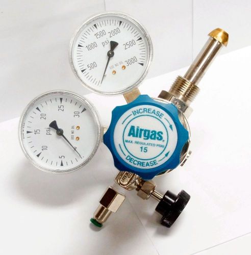 Airgas Y12-215A Gas Regulator Two Stage Regulator Brass Nickel 3000 15 PSIG