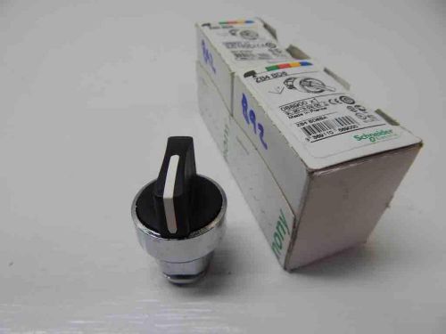 NEW! Schneider ZB4BD8 Selector Switch 3 Position Spring return in one position