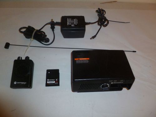 Motorola Minitor V Stored Voice Fire EMS Pager 151-158.9 MHz VHF w Amp Charger c