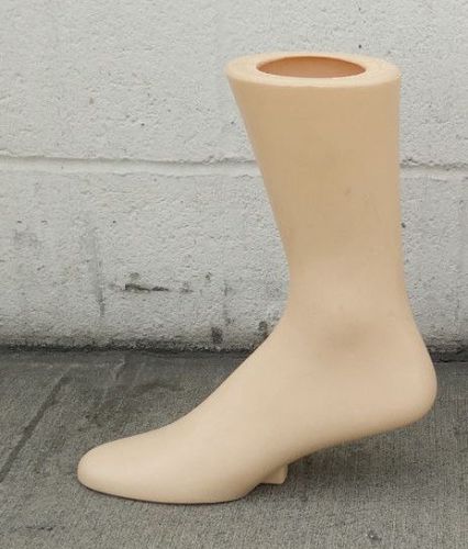 Mn-aa10(#32) used 11.75&#034; fleshtone freestanding men&#039;s calf high sock leg display for sale