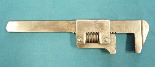 PIPE (MONKEY) WRENCH WAKEFIELD WRENCH NO. 19 MADE IN WORCESTER MASS USA