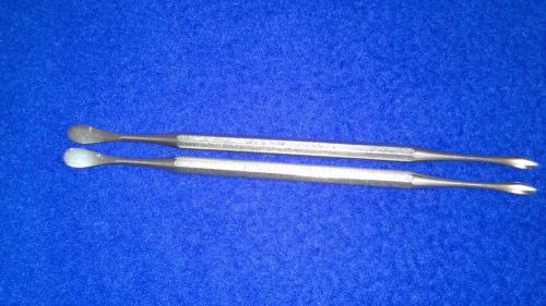 (2) SCHEIN 9 MOLT DOUBLE SIDED PERIOSTEAL ELEVATOR DENTAL SURGICAL INSTRUMENTS