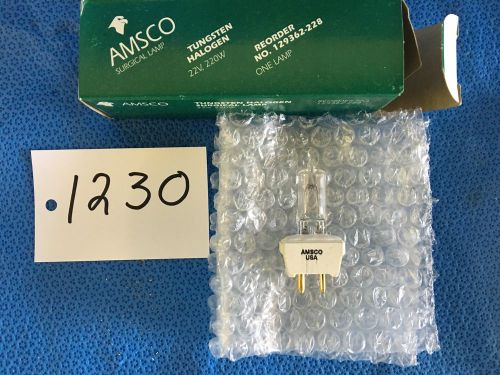 Steris Amsco Tungsten Halogen Surgical Lamp 22V-129362-228