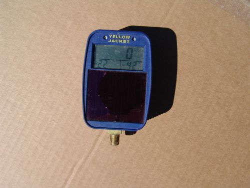 Yellow Jacket 49042 Solar Powered Lo-Side Digital LCD Gauge