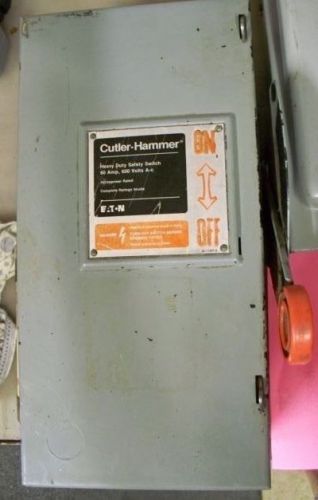 Cutler hammer 60 amp heavy duty safetyswitch with 60a fuses for sale