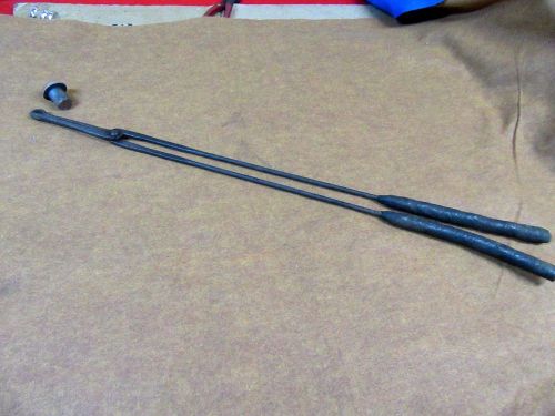Ironworkers rivet throwing tongs,arrow,early,32&#034;oal~scarce      #rt91816 for sale