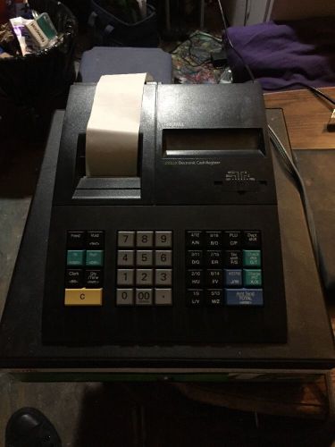 Royal 210dx Electronic Cash Register