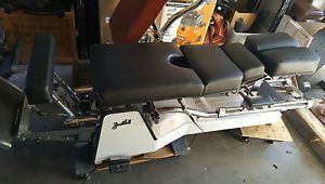 Zenith 210 Hilo Hy Lo Chiropractic Adjusting Table Beautiful Condition
