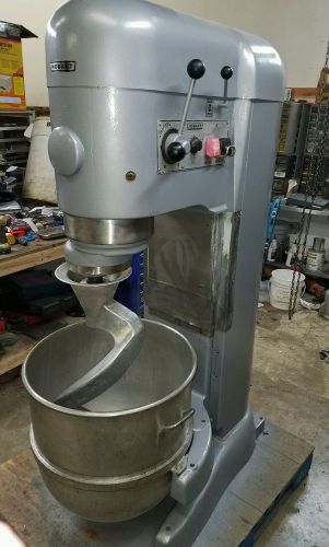 Hobart 140 qt v1401 mixer 5 hp with bowl and hook for sale