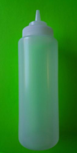1 PC Clear Wide Mouth Squeeze Bottle 32oz. Restaurant Grade.