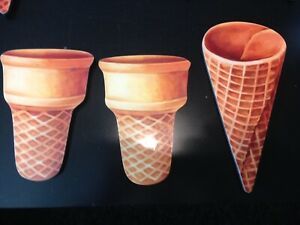 EXCD 2 SMALL SIZE REG CONES &amp; 1 WAFFLE CONE ICE CREAM WALL DECOR ICE CREAM SHOP