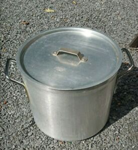 Eagleware commercial aluminum Stock Pot with Lid 20 Quarts