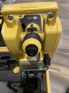 Topcon DT-209 Optical Digital Theodolite with Carrying Case DT-200 Series