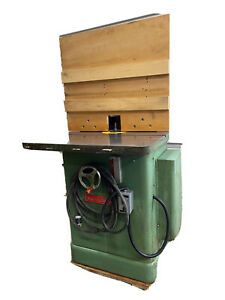 Powermatic Shaper Model 26 (Woodworking Machinery)