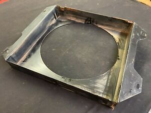 1996 NEW HOLLAND L865 COWLING SHROUD 86555704