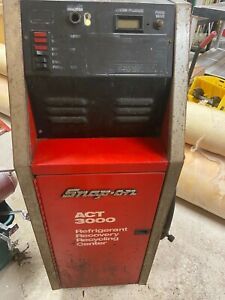 Snap-On Tools Refrigerant Recovery, Recycling, &amp; Recharging System ACT3000