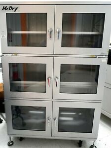 McDry Ultra Low Humidity Storage Cabinet * DXU-1001