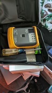 Fluke 610 Cable Mapper W/ Protective &amp; Storage Case ~ 23378