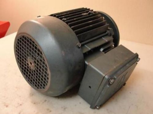 33555 Old-Stock, SEW DFT90S8/4-KS AC Motor, 0.4/0.8HP, 850/1700RPM, 460V, 3-Ph