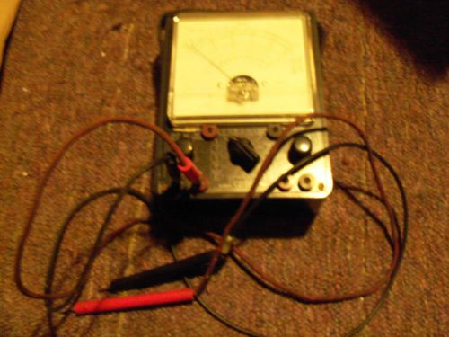 Vintage EICO OHM Meter model 565 with probes
