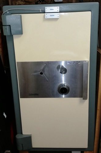 Chatwood-Milner High Security Jewlers Safe Equivalent to UL TRTL-30x6 Used